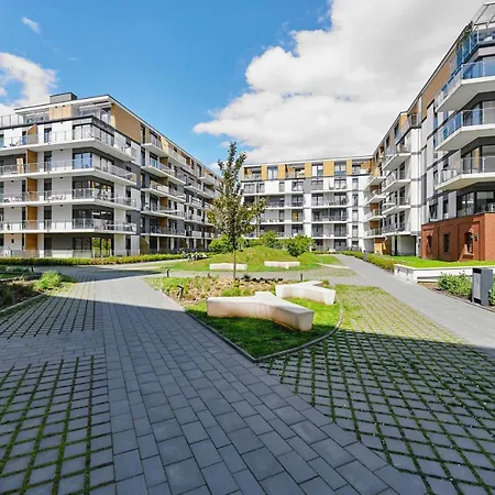 Przytulny Greenwall Apartamento